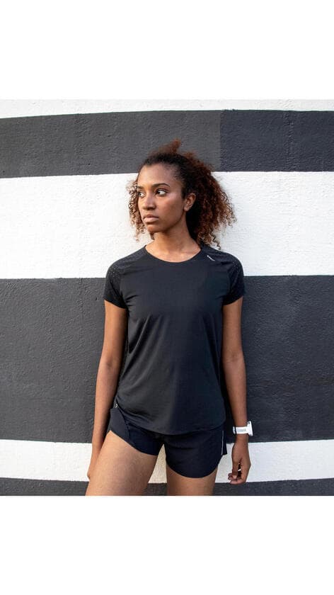 تیشرت نخی زنانه در برند RoseLine