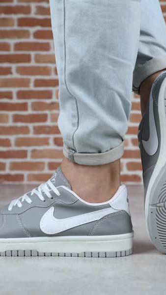 کفش کتانی مردانه تنفس‌پذیر در برند AirMove